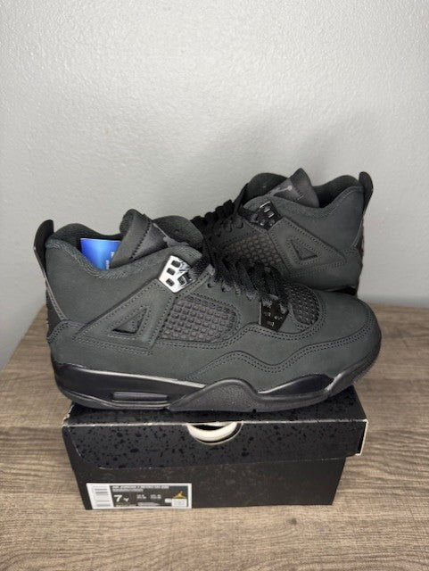 Air Jordan 4 "Black Cat"