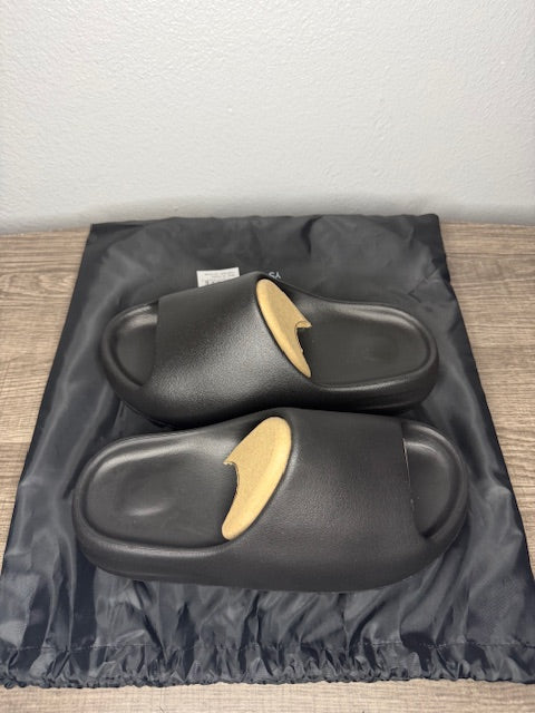 Yeezy YS-01 Slide Black