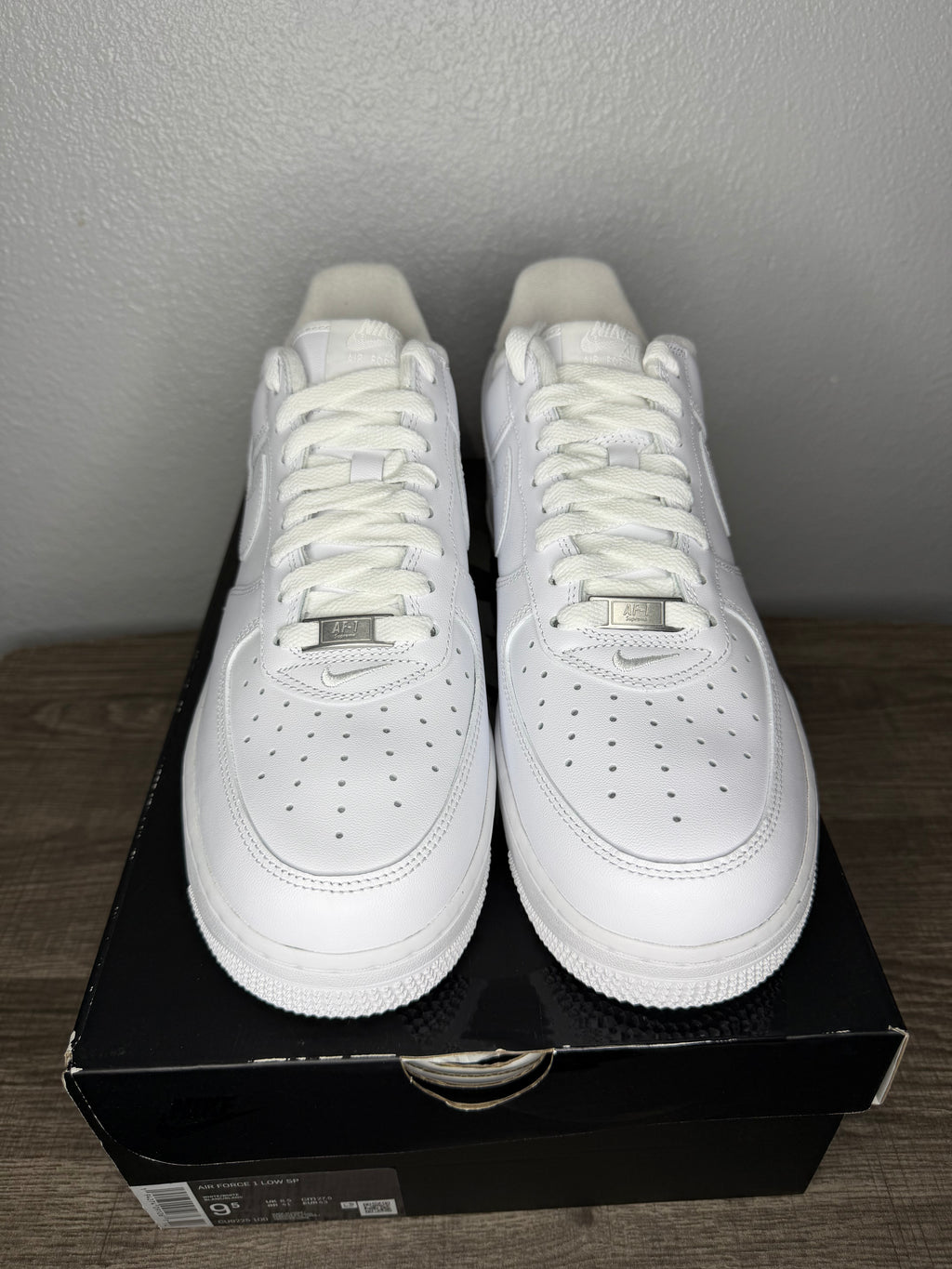 Air Force One Low White Supreme