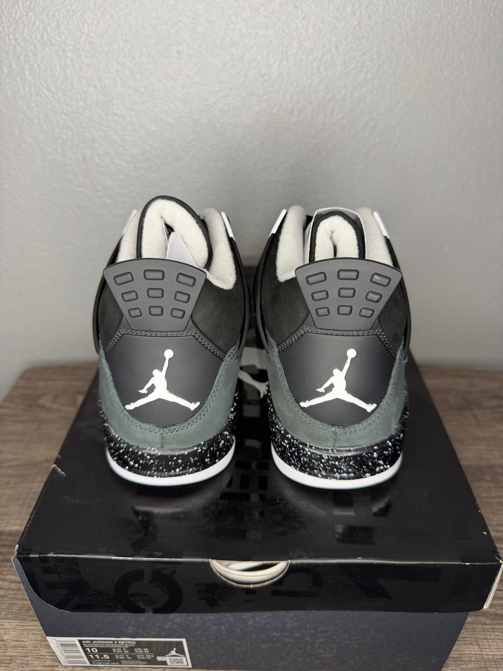 Air Jordan 4 Fear