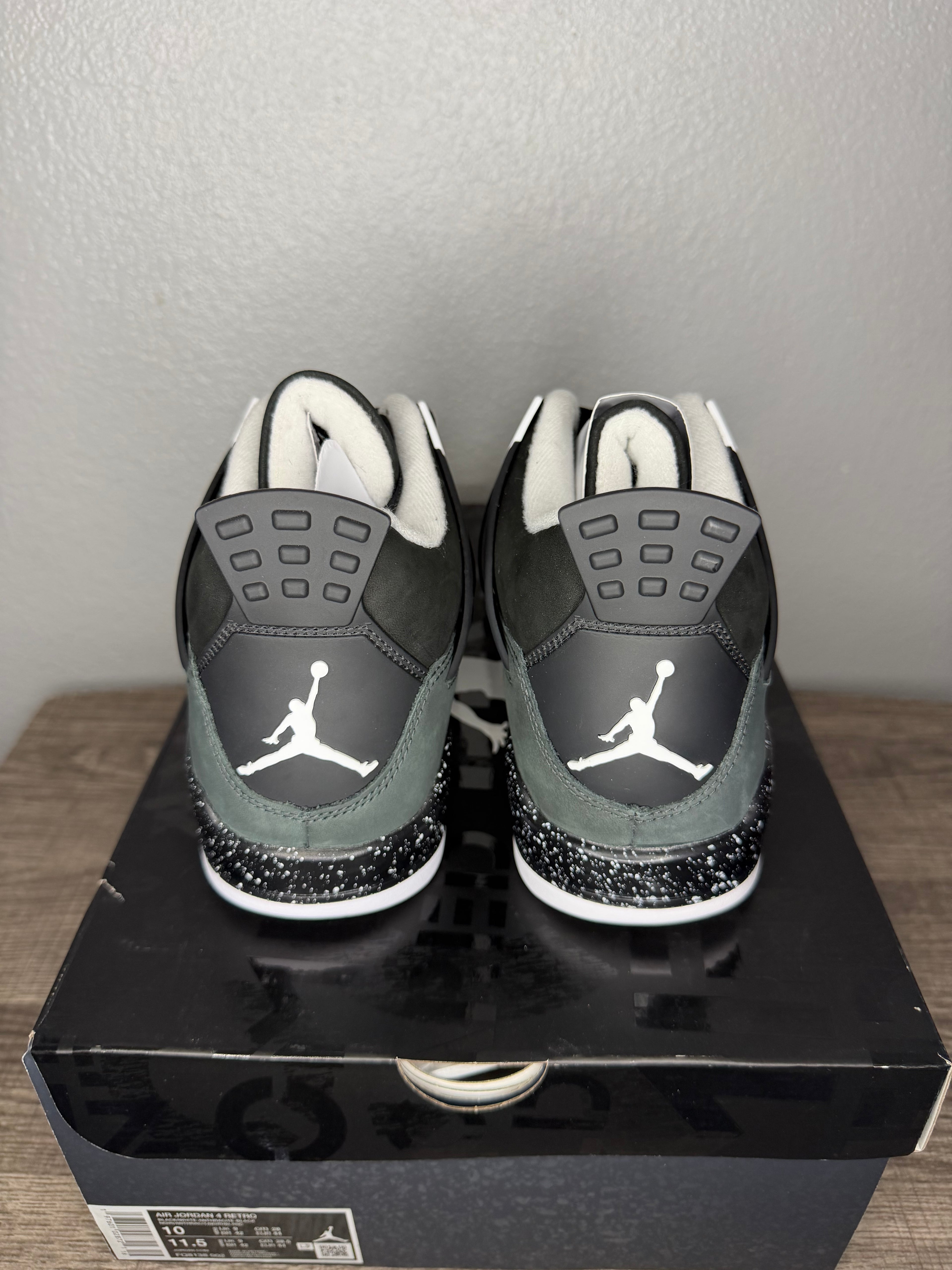 Air Jordan 4 Fear
